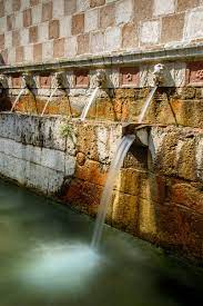 L Aquila Fontana Delle 99 Cannelle Italy Visiting Places