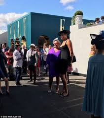 Liz cambage was born in the year 1991 on the 18th of august, and this makes her age 27 in 2019. Liz Cambage Towers Over Fans At Melbourne Cup Express Digest