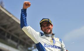 Tricampeão Daniel Serra vai chegar a 300 largadas na Stock Car