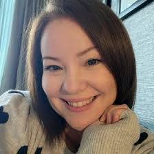 Melissa Drews's Instagram, Twitter & Facebook