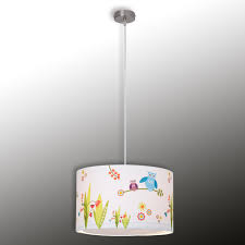 Autrement dit, nombreux sont les thèmes déco qui peuvent s'assortir à une suspension chambre enfant de notre catalogue. Birds Suspension Joyeuse Pour Chambre D Enfant Luminaire Fr