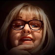 Charles Guinn Lindsay's brother Ernest Lindsay, sister Lady Willie Lindsay  Duggar, and daughter Pearl Lindsay Giddens