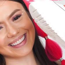 𝑬𝑵𝑪𝑨𝑵𝑻𝑨𝑫𝑶𝑹𝑨 𝑺𝑯𝑶𝑬𝑺•