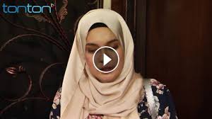 Jom tonton drama encik suami mat salih celup dari lakonan daler yusuf. Dahlia Encik Suami Mat Salih Celup Episod 13