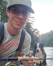 Shea Burns 👨‍🌾🎣 (@sheaburnshimself) • Instagram photos and videos