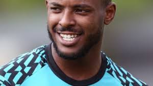 Vasco empresta zagueiro Ulisses ao Atlético-GO