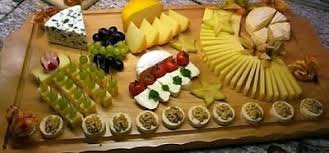 Kaseplatte Zum Wein Rezept Mit Bild Rezept Kaseplatte Anrichten Buffet Essen Lebensmittel Essen