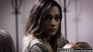 Pure Taboo Teen Virgin Tricked into Fucking Uncle: Blowjob Porn feat. Jaye  Summers