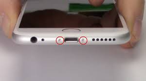 Bei reparaturen kann schnell mal eine schraube verloren gehen oder nach vielen öffnungen ist der schraubenkopf nicht mehr für den schraubenzieher greifbar. Iphone 6 Akku Wechseln Neue Power Furs Apple Handy