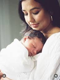 SEARCH Magazine will be doing a FRIDAY FOLLOW FOR FOLLOW!!! 🫂 Follow  @search_magazine and we'll give you a follow back!!! We hope to expand our  community further by connecting deeper and sharing