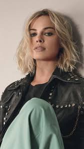 2018 Celebrity Birthday Margot Robbie Margot Elise Robbie Monday July 02 1990 5 6 128 Atriz Margot Robbie Margo Robbie Margot Robbie Harley