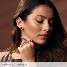 Debbie Perrin's Instagram, Twitter & Facebook