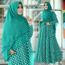 Sementara bagian uniknya, bisa ditambahkan kain tile di bagian bawah dan lengan ujung lengan. Gamis Wanita Gamis Busui Gamis Motif Polkadot Terbaru 2021 Lazada Indonesia