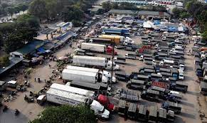 Jun 29, 2021 · cảnh nhộn nhịp bên ngoài chợ đầu mối hóc môn sau lệnh đóng cửa sau khi chợ đầu mối nông sản hóc môn (tp.hcm) tạm thời đóng cửa để phun khử khuẩn, nhiều tiểu thương vẫn buôn bán bình thường khu vực phía bên ngoài. Nhá»™n Nhá»‹p Chá»£ Ä'áº§u Má»'i Phia Nam Thá»§ Ä'o Giá»¯a Mua Dá»‹ch Covid 19 áº£nh Thá»i Sá»± Trong NÆ°á»›c VÄƒn Hoa Xa Há»™i Thong Táº¥n Xa Viá»‡t Nam Ttxvn