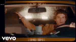 Me liga do nada cê quer voltar comigo, só na madrugada sabemos como é a história que, que nunca acab. Rkomi Taxi Driver Visual Youtube