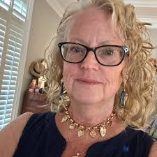 Jeanette Creech's Instagram, Twitter & Facebook