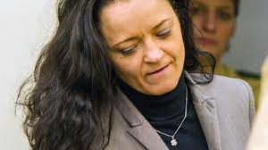 Dort lebte sie zurückgezogen von der rente ihrer miutter. Wahrnehmungsdefizite Im Umgang Mit Rechtsextremen Frauen Am Beispiel Von Beate Zschape Belltower News