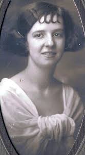 Nealie Weaver Watts (1905-1979)