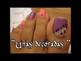 Francesas de lineas delgadas son una muy atractiva opción para decorar los pies. Unas De Los Pies Decoradas Con Piedritas Diseno Facil Easy Toe Nail Art With Stones Gems Unas Con Piedras Unas Del Pie Decoradas Unas Pies