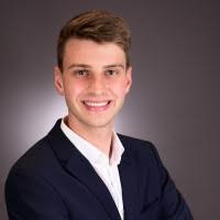 2400+ profils pour “Asmussen”