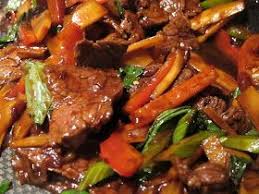 Tous Food Elles Boeuf Saute Au Basilic Thai Recette Boeuf Thai Recette Asiatique Cuisine Asiatique