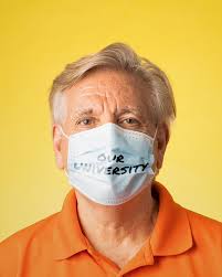 Pacificans don masks to help United Way's public service effort