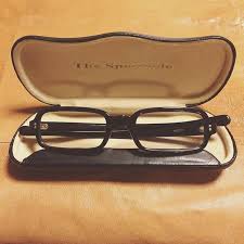 hayashitokeiho さんのinstagramの写真をピンしています へうげもの 栗餅頰張ってる場合じゃなかったですネ 夕方前にご来店が集中し嬉しい悲鳴 さっそく デニム 時計ベルト オーダー 頂きありがと sunglasses case instagram posts instagram