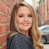 10 "Amy Holding" profiles