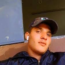 Omar Tlili's Instagram, Twitter & Facebook