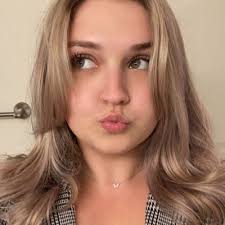 Amanda Kincaid (@babyvikingbeast)