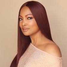 Terri Oakley's Instagram, Twitter & Facebook