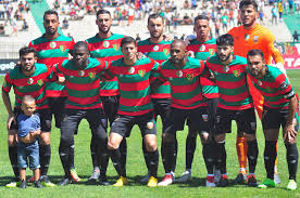 تطبيق أغاني المولودية يتضمن أروع أغاني جمهورالمولودية. Ù…ÙˆÙ„ÙˆØ¯ÙŠØ© Ø§Ù„Ø¬Ø²Ø§Ø¦Ø± ØªØªØ¹Ø§Ù‚Ø¯ Ù…Ø¹ Ù„Ø§Ø¹Ø¨ Ø¥ÙŠÙÙˆØ§Ø±ÙŠ