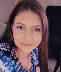 Martha Barlow's Instagram, Twitter & Facebook