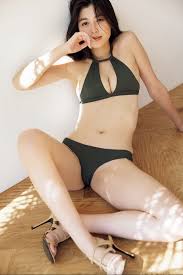 FRIDAY] 2022.11.30 こんな色っぽい北向珠夕、見たことない!!