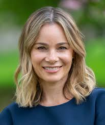 Tracey Brady's Instagram, Twitter & Facebook