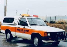 Mobile Life Support Paramedic Supervisor Mid 80 S In 2021 Mobile Life Paramedic Supportive