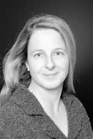 Brackett, Knobloch Surface As Leaders in Bainbridge Races