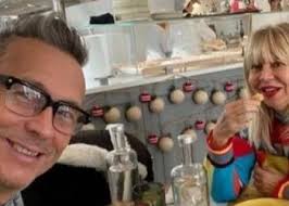 Deanna, chi è la moglie di Joe Bastianich/ Amore a prima vista: poi il  matrimonio e la crisi