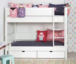 Sie sollten aber immer mit bedacht ausgewählt werden. Kinder Etagenbett 90x200 Cm Aus Massiver Buche Mdf Kids Town