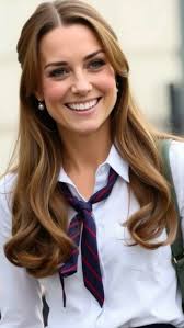 I wish I could get HELLO from that gorgeous fan of the royal family