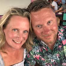 Dealing with overly personal questions from in-game friends?