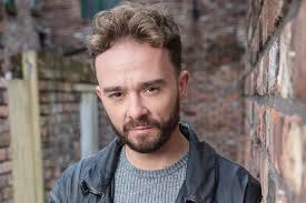 ITV Coronation Street fans 'floored' after discovering two characters are  siblings in real life