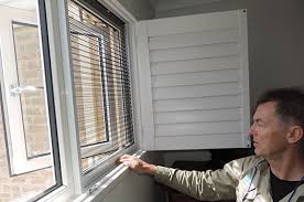 Custom casement windows and add space and style to your home. Retractable Insect Screens For Awning And Casement Windows Retractable Fly Screens Perth Insect Screens For Windows Doors Bifolds Sliding Servery Retractable Screen Company Wa