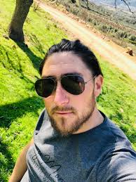 Hello I am new here . I am in need of new followers. Try my honesty