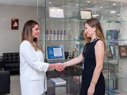 Tüm dünya büyük bir salgınla mücadele ediyor… cinsiyetçilik! Human Resources American Hospital