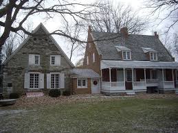 But by the 14th century, manor houses were built with separate living quarters used for common and uncommon purposes: 18th Century Housing Of America 18th Century History The Age Of Reason And Change