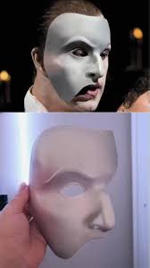 I make replicas of different Phantom Actors masks! This one is Earl  Carpenter's