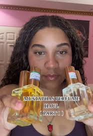 Discovering Mustaphas Perfume Oils: A Scent Review