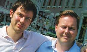 ▻ HELEN GAHAGAN DOUGLAS '20 DURING HER RUN FOR THE SENATE IN 1950 ▻