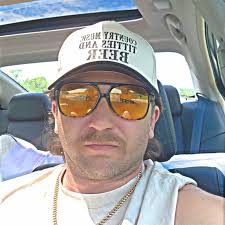 Roommate and Ticket Sharing for Sand In My Boots Festival